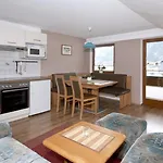 Apartment Landhaus Tyrol *