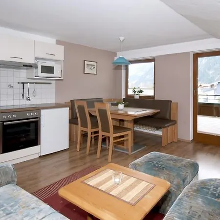 Apartment Landhaus Tyrol *